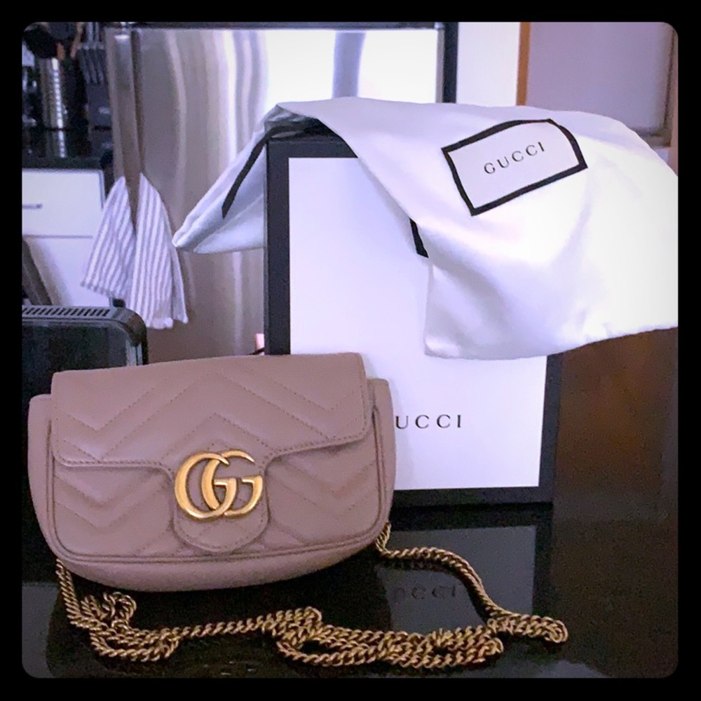 GG marmont matelasse leather super mini bag